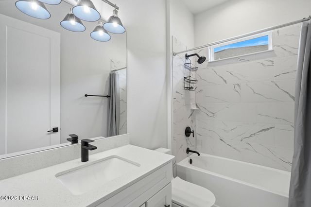 321 Aquamarine Way, Daytona Beach, FL 32124