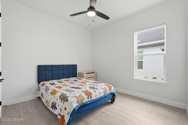 321 Aquamarine Way, Daytona Beach, FL 32124