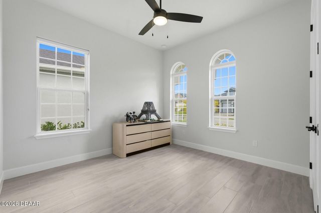 321 Aquamarine Way, Daytona Beach, FL 32124