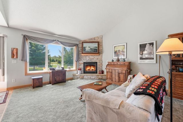 38249 Everton Avenue, North Branch, MN 55056