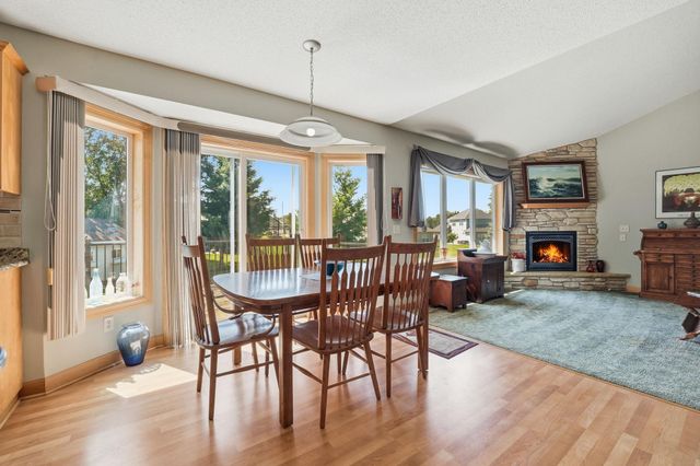 38249 Everton Avenue, North Branch, MN 55056