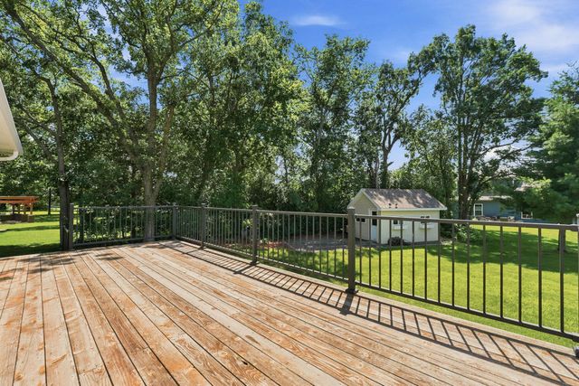 38249 Everton Avenue, North Branch, MN 55056