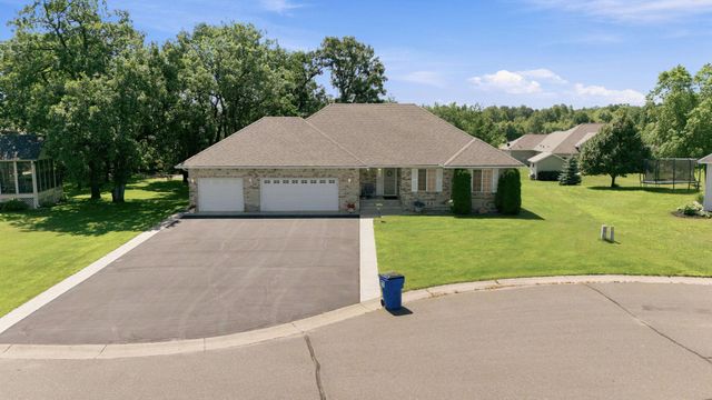 38249 Everton Avenue, North Branch, MN 55056