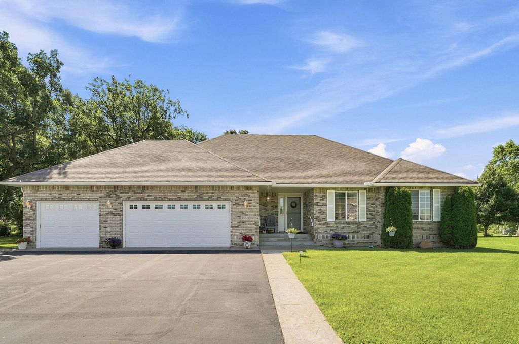 38249 Everton Avenue, North Branch, MN 55056 — photo 3