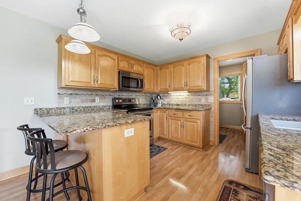 38249 Everton Avenue, North Branch, MN 55056 — photo 5