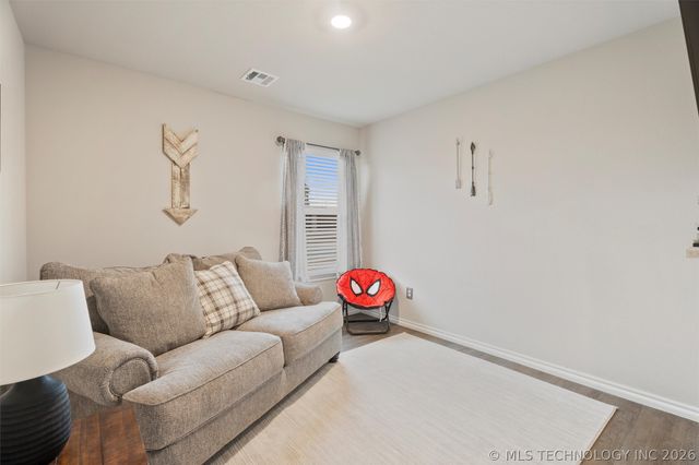 6423 Goldenrod Lane, Bartlesville, OK 74006