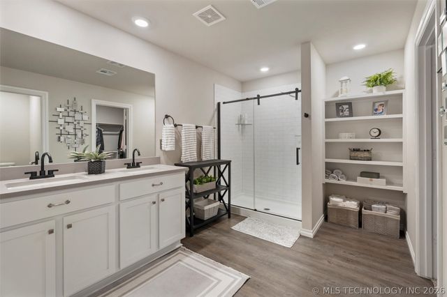 6423 Goldenrod Lane, Bartlesville, OK 74006