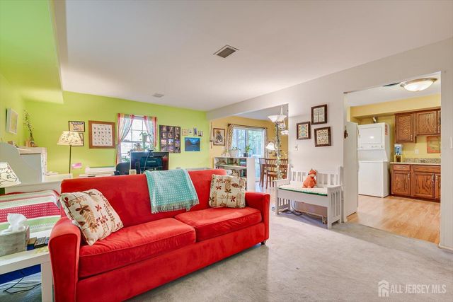 60-3 Prospect Street, Metuchen, NJ 08840