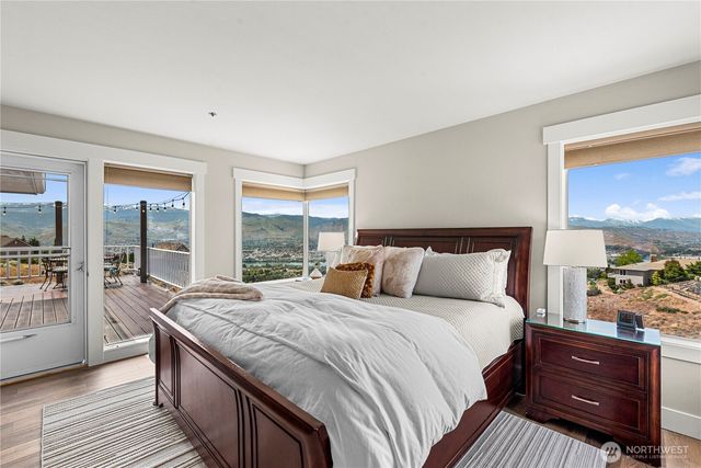 2336 Grand Avenue, East Wenatchee, WA 98802