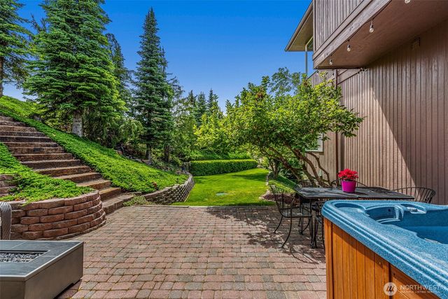 2336 Grand Avenue, East Wenatchee, WA 98802