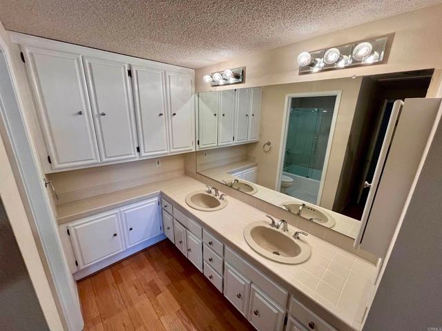 3990 Nobel Drive 204, San Diego, CA 92122