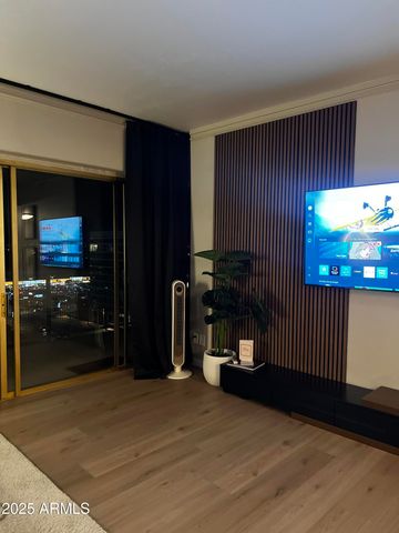 4750 N CENTRAL Avenue 14P, Phoenix, AZ 85012