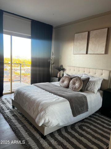 4750 N CENTRAL Avenue 14P, Phoenix, AZ 85012