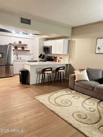 4750 N CENTRAL Avenue 14P, Phoenix, AZ 85012