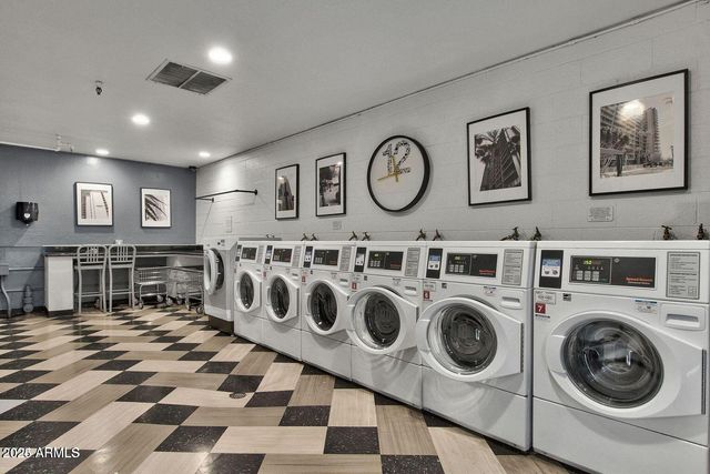 4750 N CENTRAL Avenue 14P, Phoenix, AZ 85012