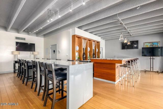 4750 N CENTRAL Avenue 14P, Phoenix, AZ 85012