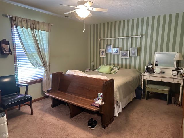 8131 Bentley Farms Place, Indianapolis, IN 46259