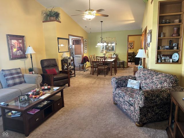 8131 Bentley Farms Place, Indianapolis, IN 46259