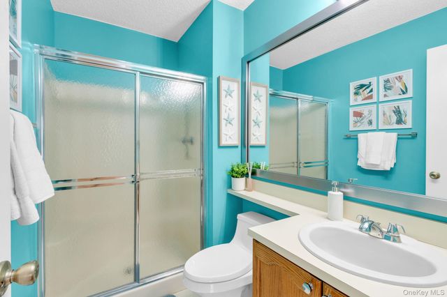 8 Cumberland Court, Peekskill, NY 10566