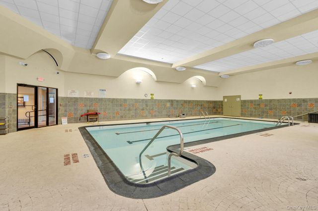 8 Cumberland Court, Peekskill, NY 10566