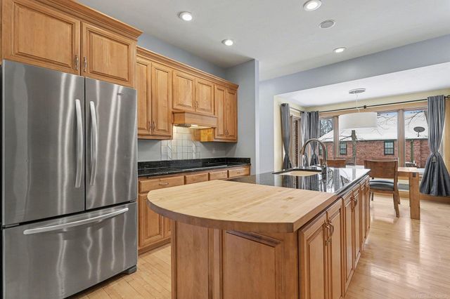 N3870 N Grand Oak Drive, Breitung Twp, MI 49801