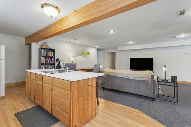 N3870 N Grand Oak Drive, Breitung Twp, MI 49801