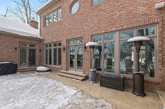 N3870 N Grand Oak Drive, Breitung Twp, MI 49801