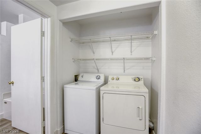 5751 East Hacienda Avenue 243, Las Vegas, NV 89122