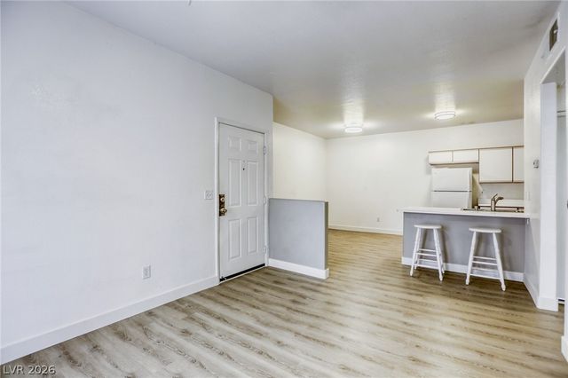 5751 East Hacienda Avenue 243, Las Vegas, NV 89122