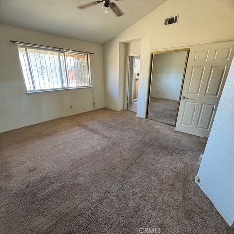 15087 Whitekirk, Victorville, CA 92394