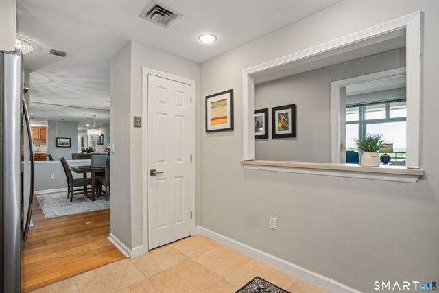 235 East River Drive 903, East Hartford, CT 06108
