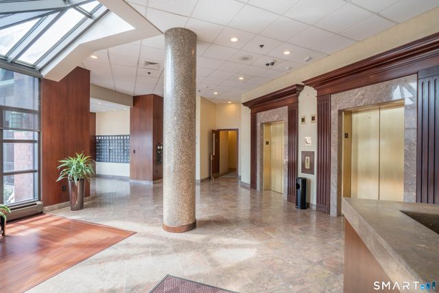 235 East River Drive 903, East Hartford, CT 06108