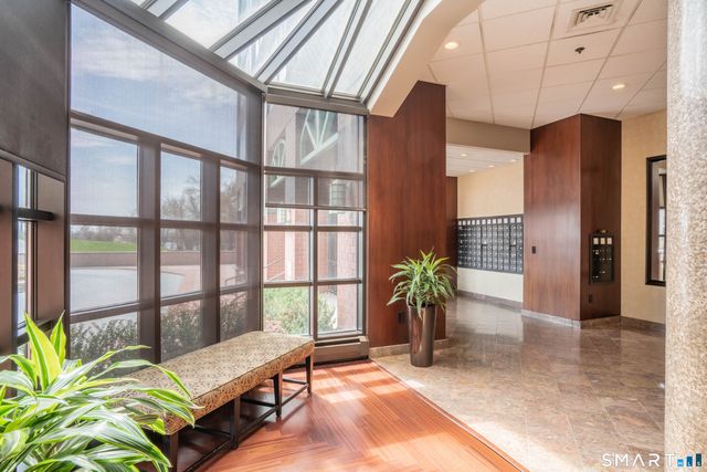 235 East River Drive 903, East Hartford, CT 06108