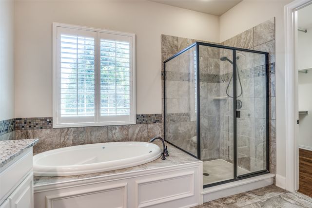 2608 Sir Wade Way, Lewisville, TX 75056