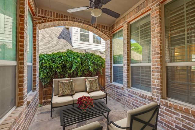 2608 Sir Wade Way, Lewisville, TX 75056