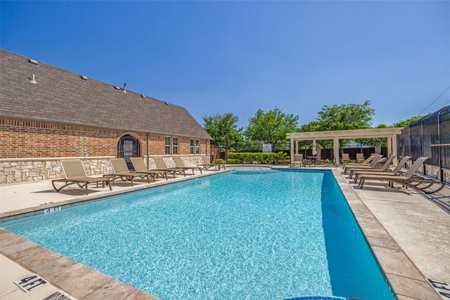 2608 Sir Wade Way, Lewisville, TX 75056