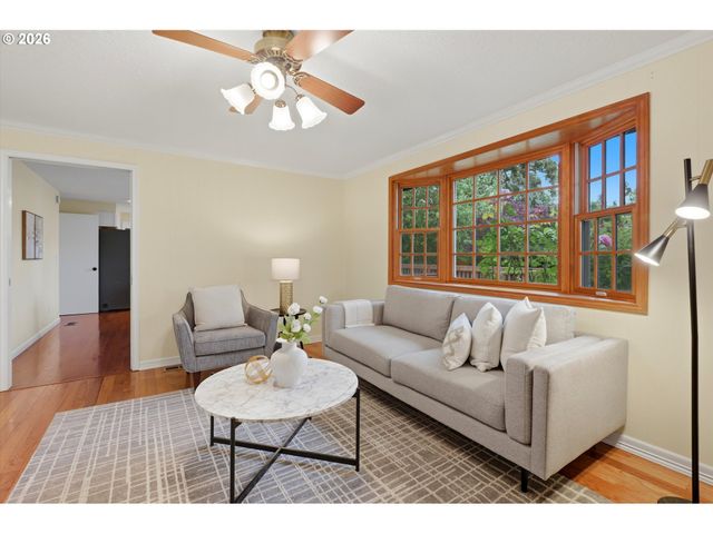 14320 Sw RED HAVEN Dr, Beaverton, OR 97008