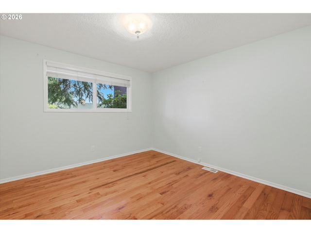 14320 Sw RED HAVEN Dr, Beaverton, OR 97008