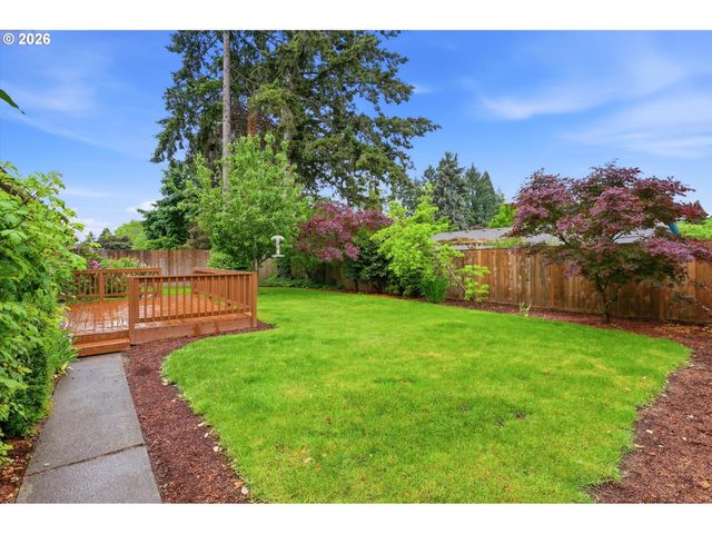 14320 Sw RED HAVEN Dr, Beaverton, OR 97008