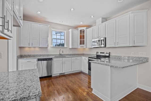 118 Kayleigh Court, Willow Springs, NC 27592