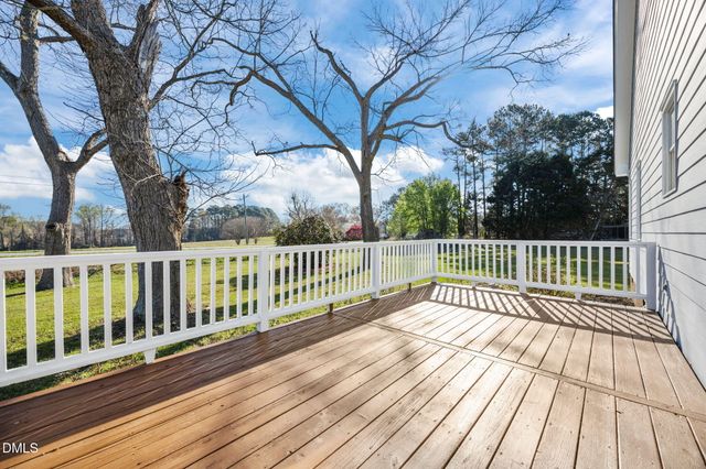 118 Kayleigh Court, Willow Springs, NC 27592