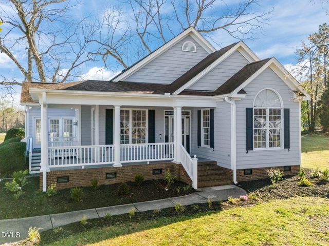 118 Kayleigh Court, Willow Springs, NC 27592