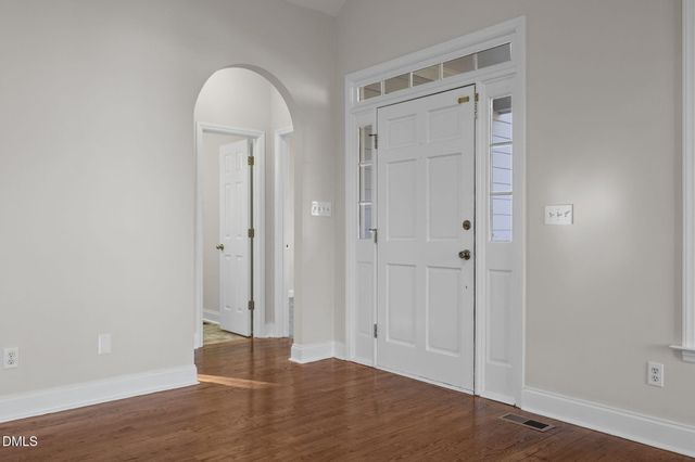 118 Kayleigh Court, Willow Springs, NC 27592