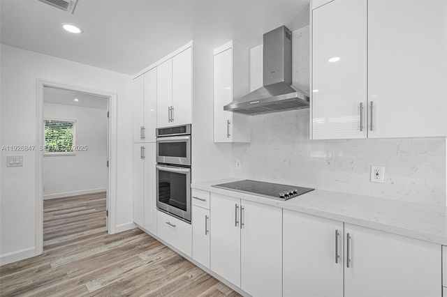 14330 SW 16th St, Davie, FL 33325