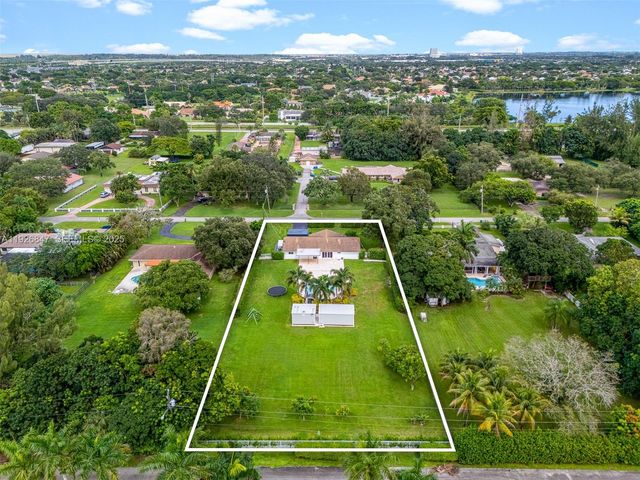 14330 SW 16th St, Davie, FL 33325
