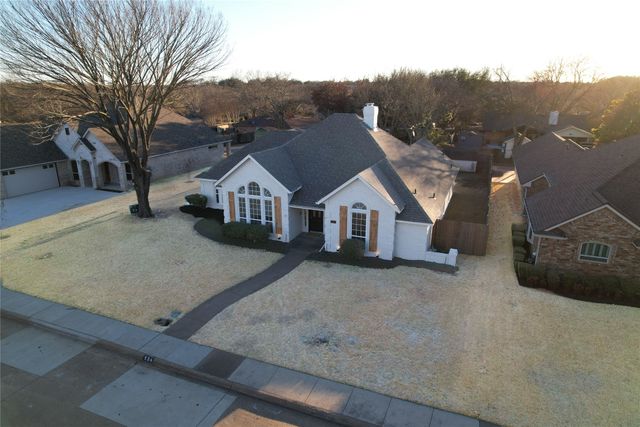 934 Fairway Drive, Duncanville, TX 75137