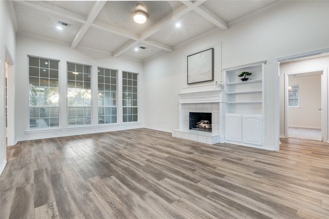 934 Fairway Drive, Duncanville, TX 75137