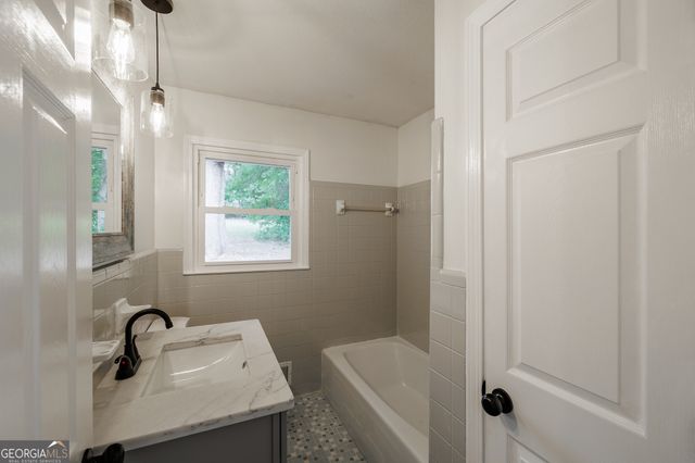 152 Marion Street, Royston, GA 30662