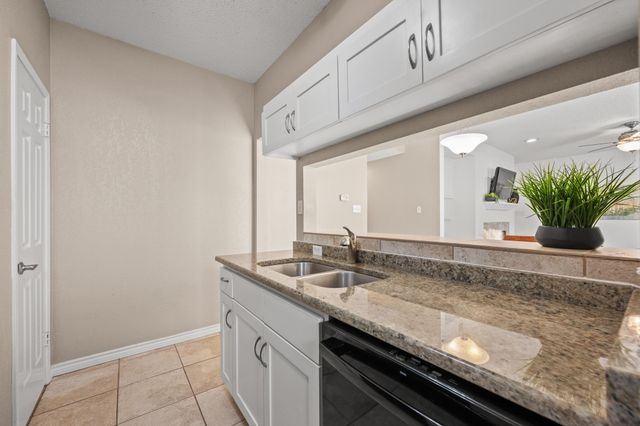 3001 Cedar ST 102, Austin, TX 78705