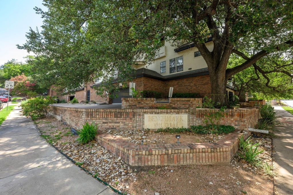 3001 Cedar ST 102, Austin, TX 78705